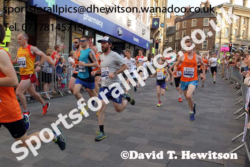 Prince Bishops Durham City 5k  and 10k Road Race. Photo: David T. Hewitson/Sports for All Pics